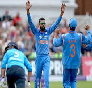 India face 295 runs | भारतासमोर २९५ धावांचे आव्हान