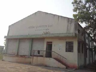 The government's 'Chilling Center' has 'milk' | शासकीय शीतकरण केंद्राचे ‘दूध’ आटले