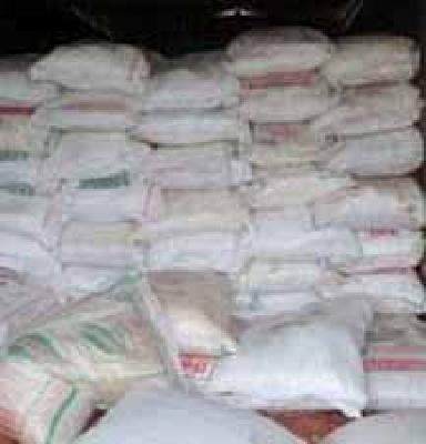 Artificial scarcity of urea in Buldhana district | बुलडाणा जिल्ह्यात युरियाची कृत्रिम टंचाई Artificial scarcity of urea in Buldhana district | बुलडाणा जिल्ह्यात युरियाची कृत्रिम टंचाई