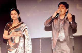 Cine Geeta Surle concert! | सिने गीतांची सुरेल मैफिल!