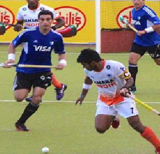 The junior hockey team will have a saree green lantern | ज्युनियर हॉकी संघाला साईचा हिरवा कंदील