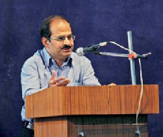 It seems all false! | दिसते ते सर्व असत्य!