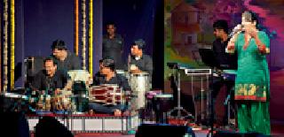 SD -RD's collapsed on 'Hindoli' Burmans' | एस.डी.-आर.डीं.च्या हिंदोळ्यावर झुललेला ‘दि. बर्मन्स’