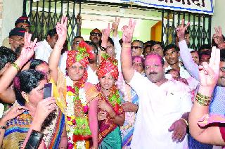 Shrigonda has a leading women's empire | श्रीगोंद्यात आघाडीचे महिला राज Shrigonda has a leading women's empire | श्रीगोंद्यात आघाडीचे महिला राज