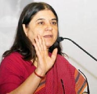 Use of terrorism in the slaughter house for the sake of terrorism - Maneka Gandhi | कत्तलखान्यातील प्राण्यांच्या व्यापारातील पैशाचा दहशतवादासाठी वापर - मनेका गांधी