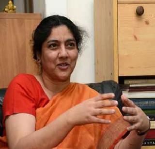 The father will decide whether to write autobiography or not | आत्मचरित्र लिहायचे की नाही ते वडीलच ठरवतील