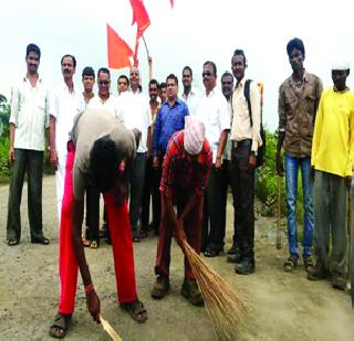 Poor digestion | खड्डे बुजवण्याला मुहूर्त