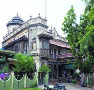 Karanja Ka Kannanav Bungalow | कारंजाचा काण्णव बंगला