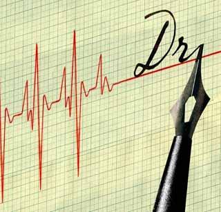 The dead body of the girl was taken for post-mortem examination | उत्तरिय तपासणीसाठी मुलीचा पुरलेला मृतदेह काढला