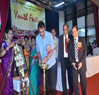 Physical labor will increase the sensation of mind - B Venkatesarlu | शारीरिक श्रम मनाची संवेदना वाढवते- बी. वेंकटेसरलू