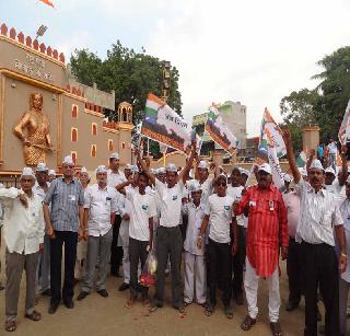 Start of 'Janamanch' Vidarbha Mukti Yatra from Sindhkhedraja | ‘जनमंच’च्या विदर्भ मुक्ती यात्रेला सिंदखेडराजा येथून प्रारंभ