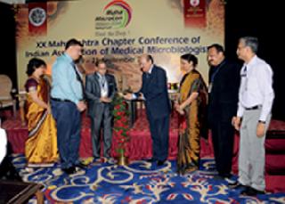 The role of the microbiology expert plays an important role | मायक्रोबायोलॉजी तज्ज्ञाची भूमिका महत्त्वाची