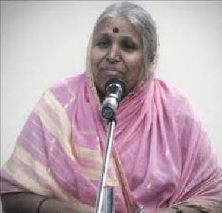 Public utility work was done through poverty | गरिबीच्या जाणिवेतूनच होते लोकोपयोगी कार्य Public utility work was done through poverty | गरिबीच्या जाणिवेतूनच होते लोकोपयोगी कार्य