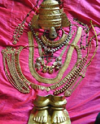 Preparation of Navratri festival in Kolhapur | कोल्हापुरात नवरात्रोत्सवाच्या तयारीची लगबग