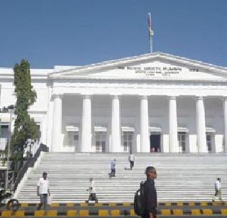 Vice Presidential Examination of Book Books | उपराष्ट्रपतींनी केली ग्रंथसंपदेची पाहणी