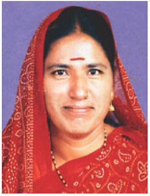 The struggle for the welfare of widows | विधवांच्या सौभाग्यासाठी धडपड The struggle for the welfare of widows | विधवांच्या सौभाग्यासाठी धडपड