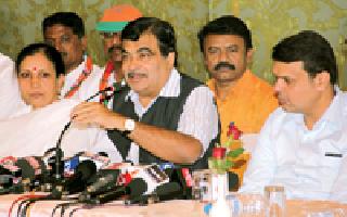 Sulekha Kumbhare's support to BJP | सुलेखा कुंभारे यांचा भाजपाला पाठिंबा Sulekha Kumbhare's support to BJP | सुलेखा कुंभारे यांचा भाजपाला पाठिंबा