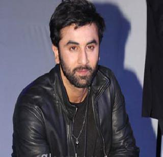 Katrina gave the 'Sarpriya' party to Ranbir | कॅटने रणबीरला दिली ‘सरप्राईज’ पार्टी Katrina gave the 'Sarpriya' party to Ranbir | कॅटने रणबीरला दिली ‘सरप्राईज’ पार्टी