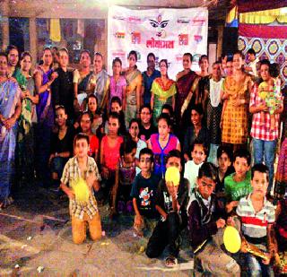 Durga's honor in the wake of Aditya | आदिमायेच्या जागरात दुर्गाचा सन्मान