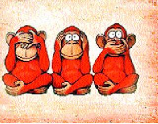 Three books of Gandhiji's life | गांधीजींच्या जीवनातील तीन ग्रंथ