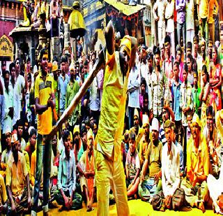 Jezuri's Mardani Dasara, for 18 hours | तब्बल 18 तास रंगला जेजुरीचा मर्दानी दसरा Jezuri's Mardani Dasara, for 18 hours | तब्बल 18 तास रंगला जेजुरीचा मर्दानी दसरा