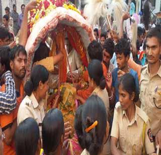 Balaji devotees | बालाजी भक्तांची मांदियाळी