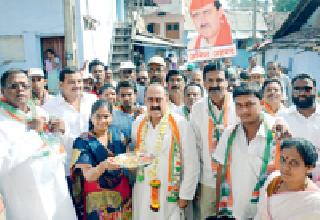 Come to the Congress House-to-house campaign | काँग्रेसचे घर-घर चलो अभियान