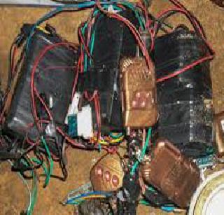 The terrorists were making bombs in the house of the Trinamool leader | तृणमूल नेत्याच्या घरातच बॉम्ब बनवीत होते दहशतवादी