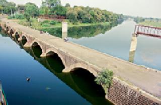 Water Liquor! | पाण्याचा केमिकल लोचा !