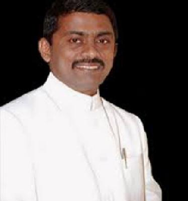 Prashant Thakur's party standoff for locals tollify | स्थानिकांच्या टोलमाफीसाठी प्रशांत ठाकूर यांचा पक्षत्याग