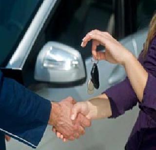 Buy a car that can be on a credit card | क्रेडिट कार्डवर होऊ शकेल कार खरेदी Buy a car that can be on a credit card | क्रेडिट कार्डवर होऊ शकेल कार खरेदी