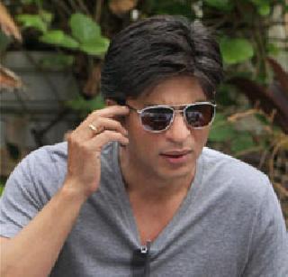Rajdhani Express built for Shahrukh | शाहरुखसाठी बनवली राजधानी एक्स्प्रेस Rajdhani Express built for Shahrukh | शाहरुखसाठी बनवली राजधानी एक्स्प्रेस