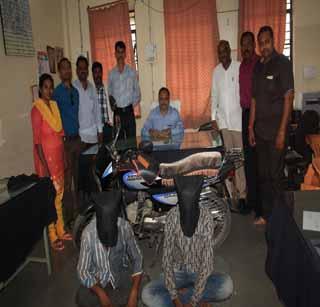 Two martyred criminals martyred | दोन सराईत गुन्हेगार जेरबंद