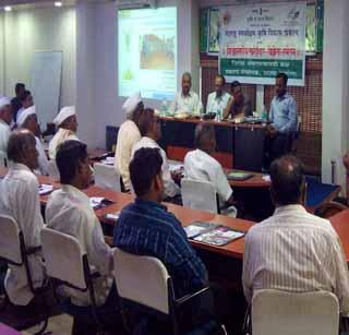 Buyer directly in the field! | खरेदीदार थेट शेतात!