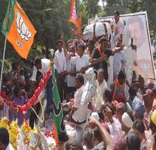 Bharip, Congress dream again broke | भारिप, काँग्रेसचे स्वप्न पुन्हा भंगले