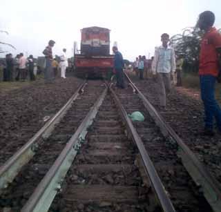 Accidents prevented by the alert of the railway operator | आकोटात रेल्वेचालकाच्या सतर्कतेने अपघात टळला