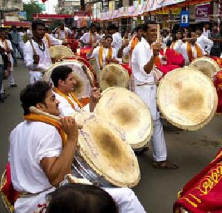 Modi wave in Mumbai, Sanechi Sarashi | मुंबईत मोदी लाट, सेनेची सरशी