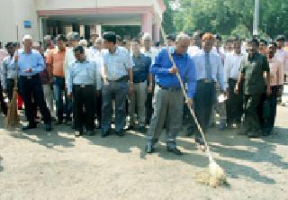 Medicare has breathing freely | मेडिकलने घेतला मोकळा श्वास Medicare has breathing freely | मेडिकलने घेतला मोकळा श्वास