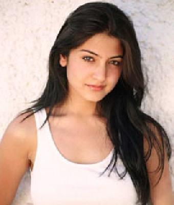 First item of Anushka | अनुष्काचे पहिले आयटम साँग