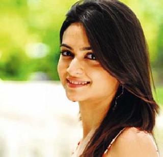 Finds heart. | दिल ढुंढता है. Finds heart. | दिल ढुंढता है.