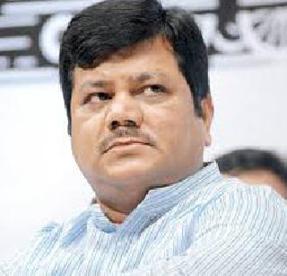 MNS leader Praveen Darekar on the way to BJP? | मनसेचे नेते प्रवीण दरेकर भाजपाच्या वाटेवर ? MNS leader Praveen Darekar on the way to BJP? | मनसेचे नेते प्रवीण दरेकर भाजपाच्या वाटेवर ?