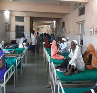 200 people get diarrhea infection | २00 जणांना अतिसाराची लागण 200 people get diarrhea infection | २00 जणांना अतिसाराची लागण