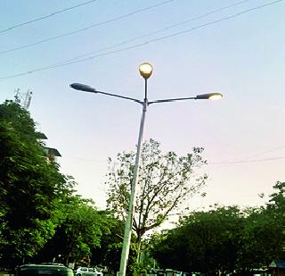 Electricity extraction from municipal corporation | महापालिकेकडून विजेची उधळपट्टी