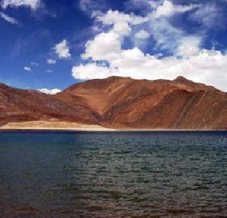 Chinese infiltration in Pangong Lake area | पँगाँग लेक भागात चीनची घुसखोरी