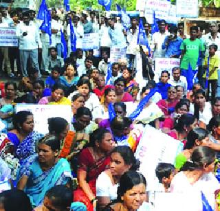 Vasai tehsilwar front | वसई तहसीलवर मोर्चा Vasai tehsilwar front | वसई तहसीलवर मोर्चा