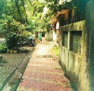 Show open paths; Get the prize | मोकळे पदपथ दाखवा; बक्षीस मिळवा Show open paths; Get the prize | मोकळे पदपथ दाखवा; बक्षीस मिळवा