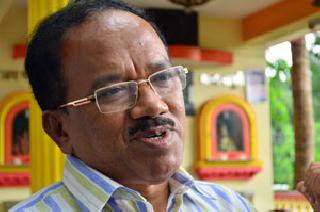 Lakshmikant Parsekar is the new Chief Minister of Goa | लक्ष्मीकांत पार्सेकर गोव्याचे नवे मुख्यमंत्री Lakshmikant Parsekar is the new Chief Minister of Goa | लक्ष्मीकांत पार्सेकर गोव्याचे नवे मुख्यमंत्री