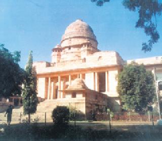 Four accused for 10 years imprisonment | चार आरोपींना १० वर्षे कारावास