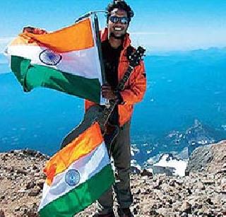 Fascal tricolor on the continent of Australia | आॅस्ट्रेलिया खंडावर फडकला तिरंगा