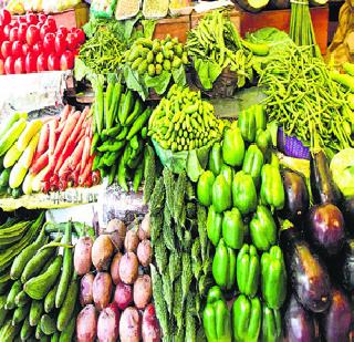 Increase in tomatoes, chillies, cottage prices | टोमॅटो, मिरची, कोथिंबिरीच्या दरात वाढ